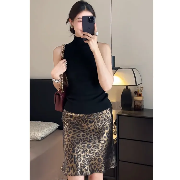 夏季新款修身显瘦高领无袖针织背心女复古气质简约黑色针织上衣女