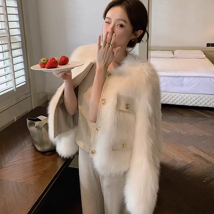 仿狐狸毛小香风外套秋冬新款加厚宫廷气质小个子短款毛毛外套女潮