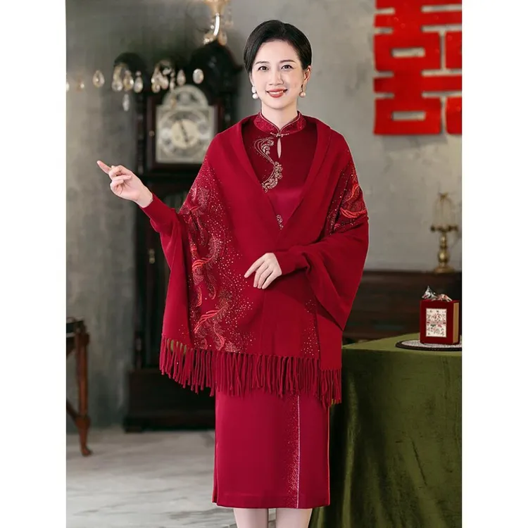 2026搭配旗袍高端披肩秋冬季婚宴喜婆婆妈妈礼服红色羊绒外搭外套