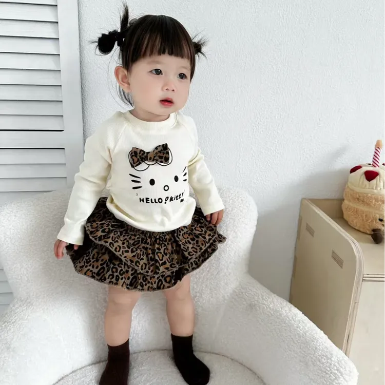 女童秋季童装公主卡通猫咪套装儿童蝴蝶结长袖T恤豹纹裙裤洋气款