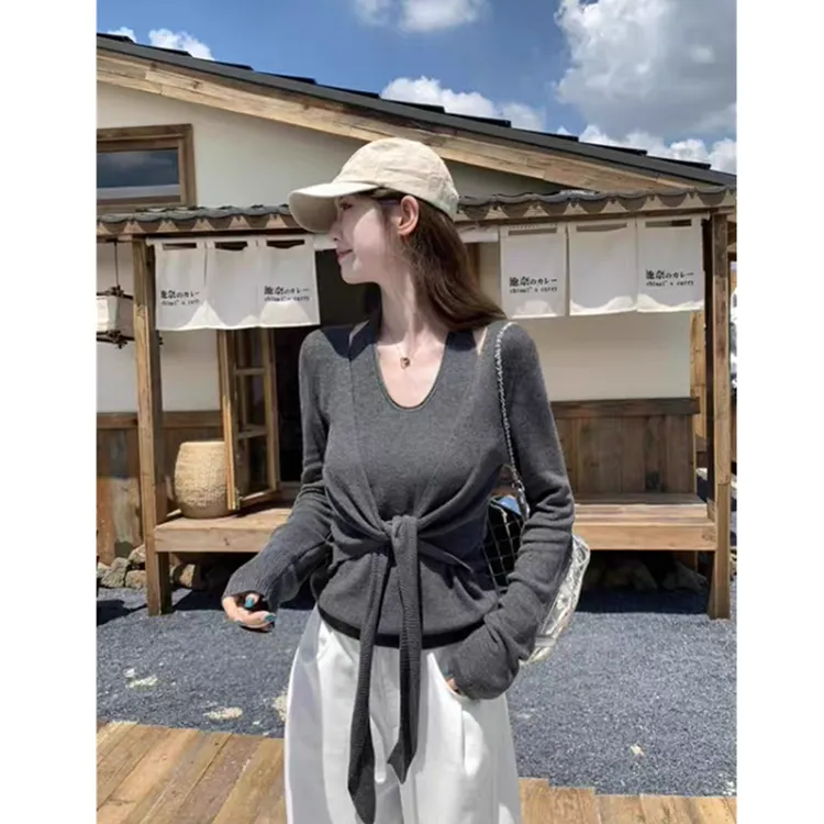 韩系V领挂脖针织衫女秋冬季新款休闲修身显瘦绑带设计感长袖上衣