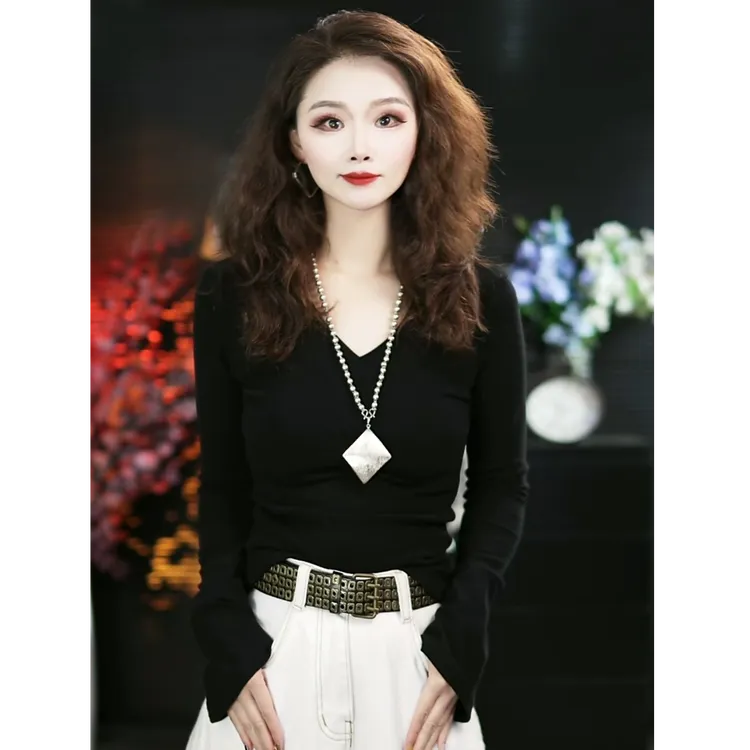 春秋韩版气质高级感设计感纯色打底衫长袖百搭修身显瘦内搭8869#