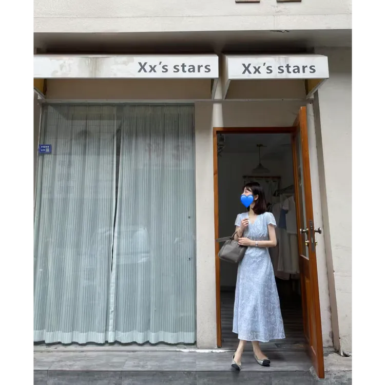 夏季新款南法蓝调简约气质慵懒优雅法式设计感连衣裙女