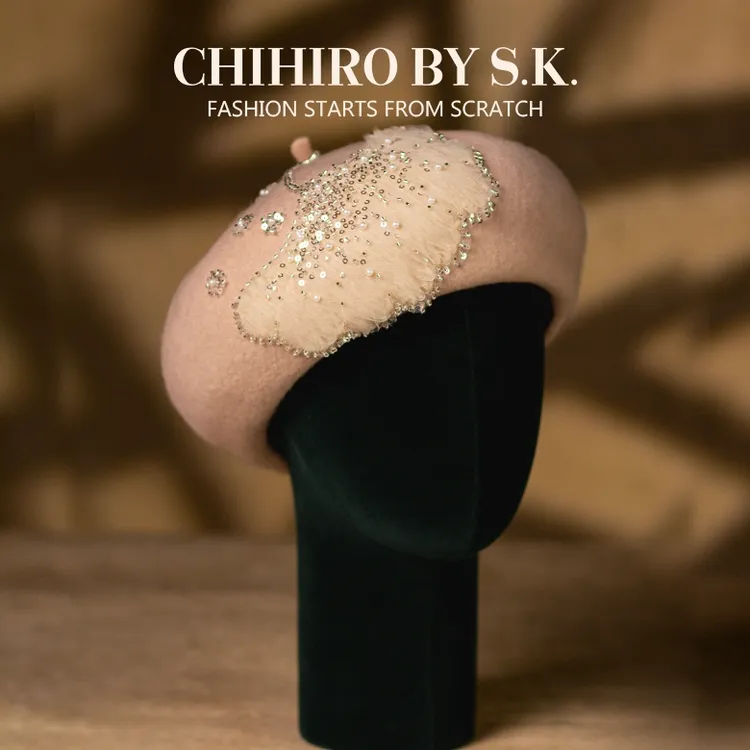CHIHIRO BY S.K./新帽馆【三生有杏】秋冬新款法绣重工水钻贝雷帽