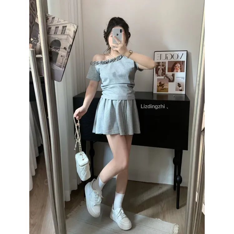小个子2025春夏新款韩版显瘦木耳边拼接斜肩短袖T恤半身裙套装女