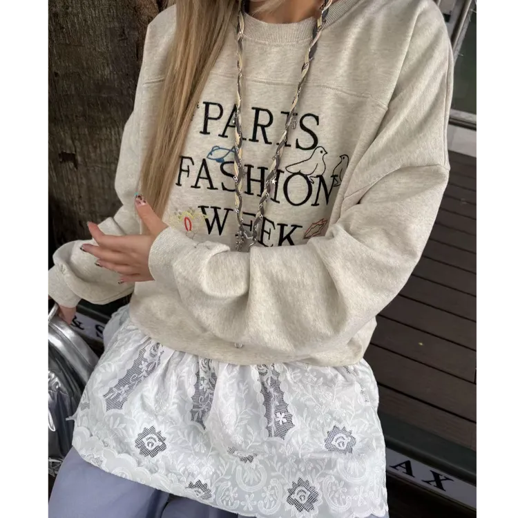 HELLOTANGO《韩女日记》秋冬韩系刺绣减龄百搭套头圆领卫衣65958#