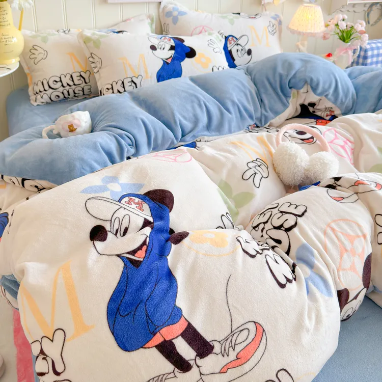 卡通牛奶绒四件套双面加厚被套床笠床单款秋冬保暖防滑床上用品
