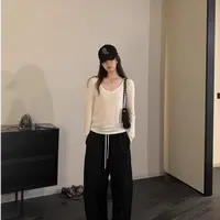 高端货~莱赛尔V领纯色休闲打底长袖T恤女秋韩系上衣
