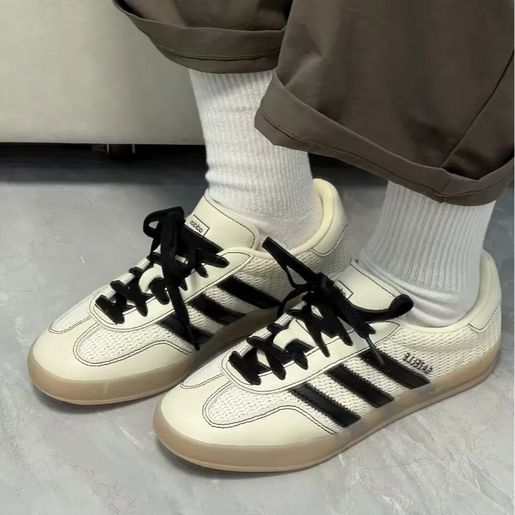 Adidas三叶草GAZELLEINDOOR经典运动板鞋德训鞋「T头鞋」JQ7083