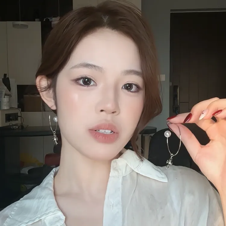 合金仿珍珠耳饰 韩系温柔银色十字架珍珠大耳圈女ins简约小众设计商品图