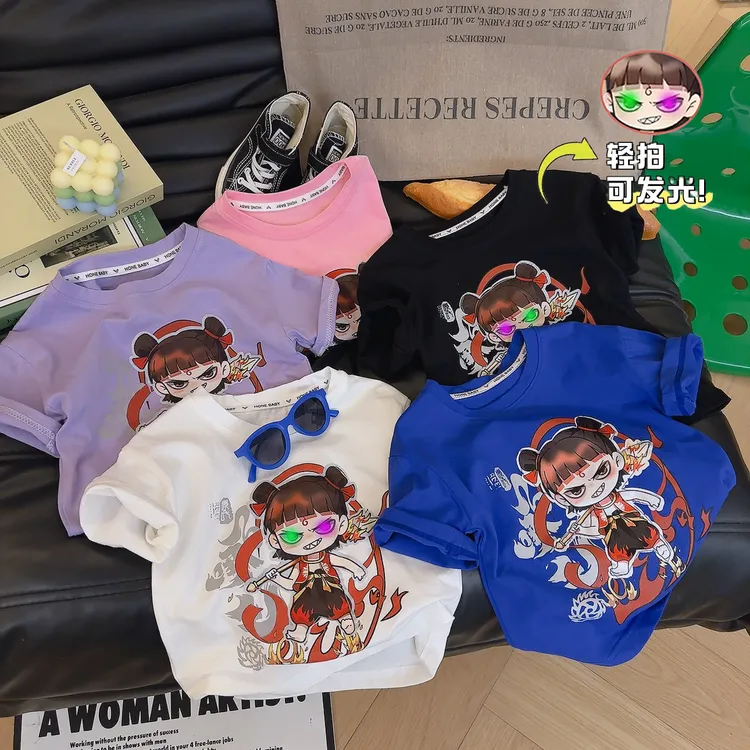 儿童纯棉哪吒短袖夏季新款宝宝男女童亮灯T恤中大童哪吒儿童服装