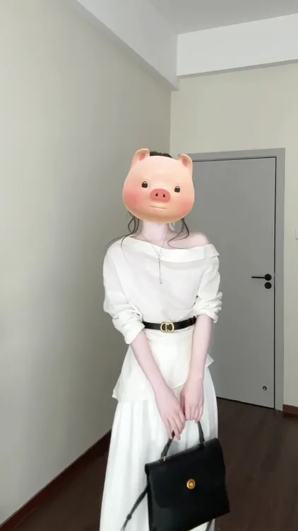 2025春夏新款不规则一字领高级设计感露肩上衣搭高腰阔腿长裤套装