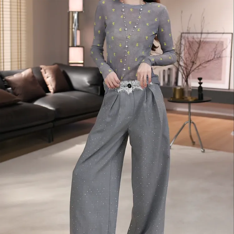 高级感老钱风套装女印花长袖防晒衫亮钻阔腿裤两件套夏季