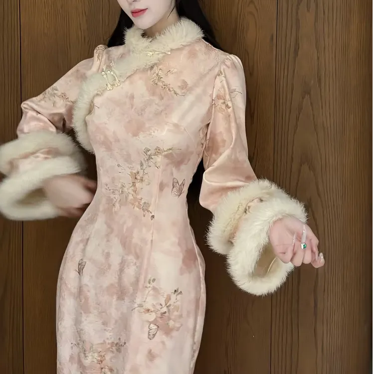 LHMknk1画报夫人原创自制厚款金线蕾丝温柔兔毛旗袍 菊芬