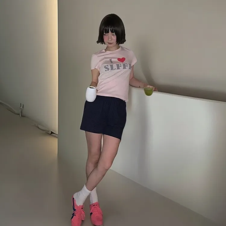 粉色短袖t恤女夏季新款字母印花短款半袖甜酷辣妹风修身美式上衣