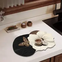 北欧餐桌隔热垫厨房台面免洗轻奢沥水垫纳帕皮吸水咖啡机防烫杯垫