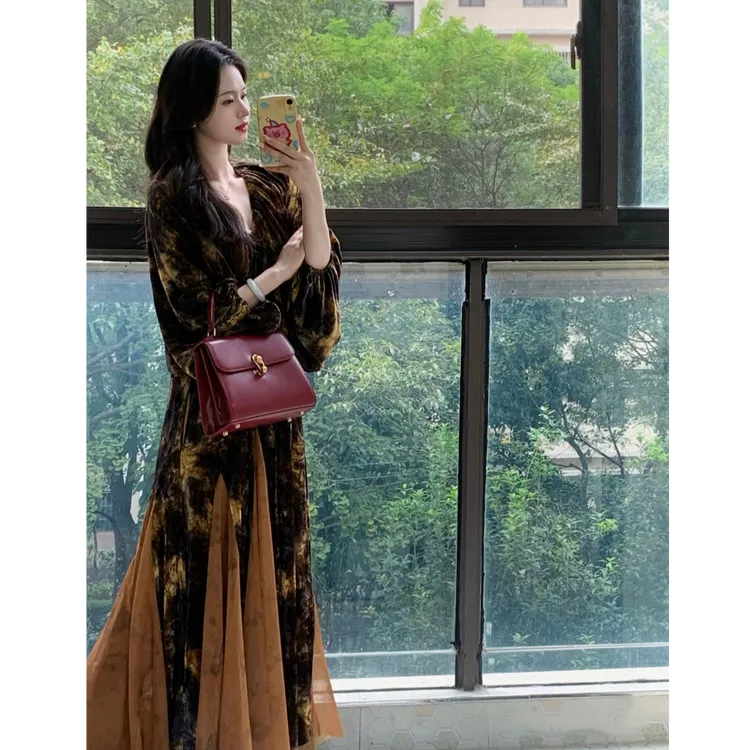 【渡清欢】新中式国风秋冬季重工连衣裙2025新款高级感穿搭诧寂