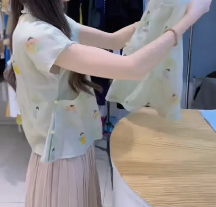 2025夏季时尚潮流百搭精品女装忘TRS