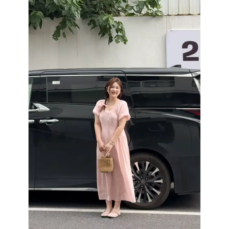 晶咕佳佳【纯色美学】领口弹力暗纹连衣长裙显瘦气质时尚夏季初恋