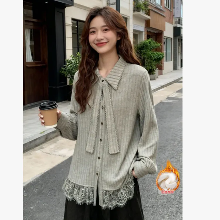 上衣秋冬新款显瘦百搭设计感洋气蕾丝拼接长袖中长款宽松衬衫女