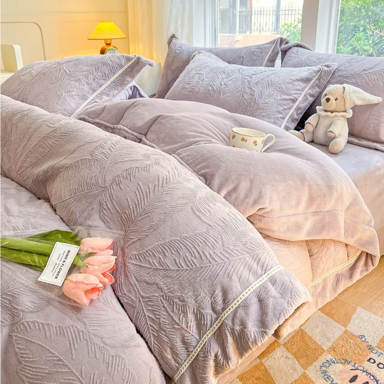 水星系列新款A类230克全消光雕花绒四件套牛奶绒宝宝绒加厚加绒床