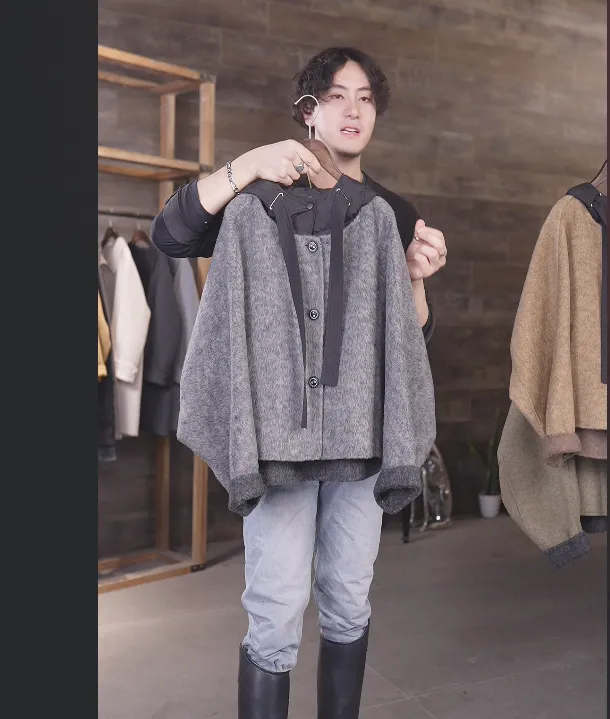 上海本家秋冬气质高级感绵羊毛经典冬季连帽外套慵懒感宽松大衣
