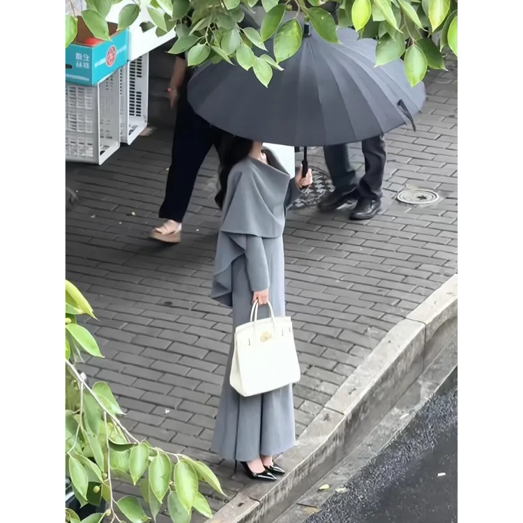 春秋新款时尚气质高级感设计款小众轻奢优雅披肩长袖连衣裙套装女