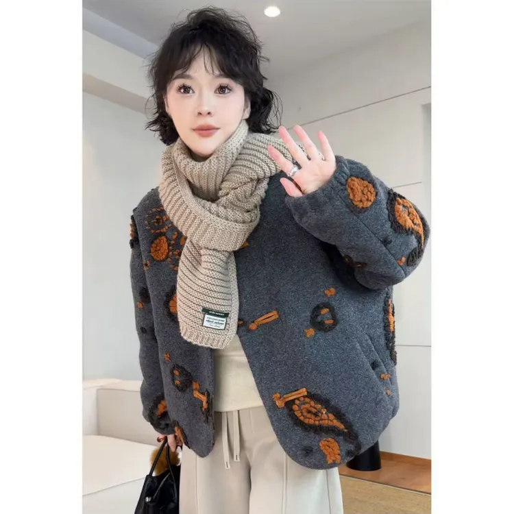 欧尼私服2025秋冬新款小香风短款外套羽绒法式加绒提花2511C8383