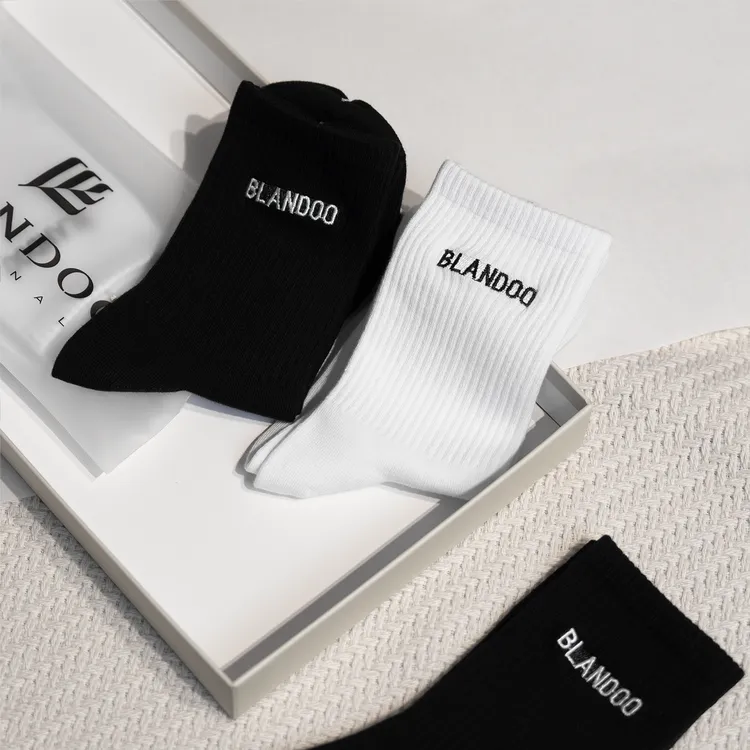 BLANDOO “经典百搭” 男士秋冬时尚潮流舒适中筒袜BD017