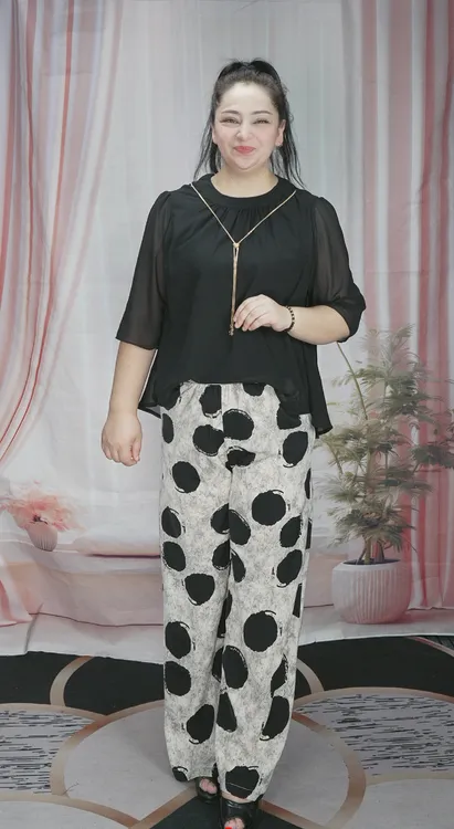 夏季薄款两件套时尚气质