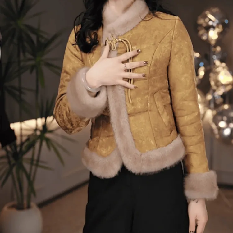 C137【短外套】2025冬季新款时尚加厚复古提花盘扣显瘦保暖短外套