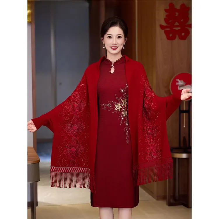 喜婆婆配旗袍披肩婚宴妈妈礼服加厚外搭秋冬婚礼外披2026新款斗篷