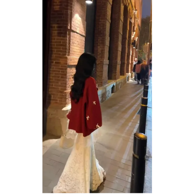 2025超火穿搭一整套蝴蝶结毛衣开衫半身裙巨好看两件套装