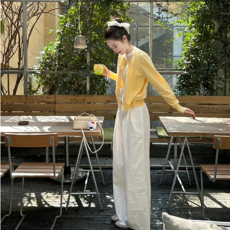 2025春夏季新款慵懒风亮色系假两件减龄开衫韩系宽松小众阔腿裤