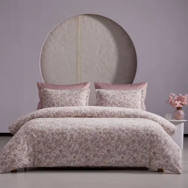 梦洁牛奶绒雕花四件套：花茵