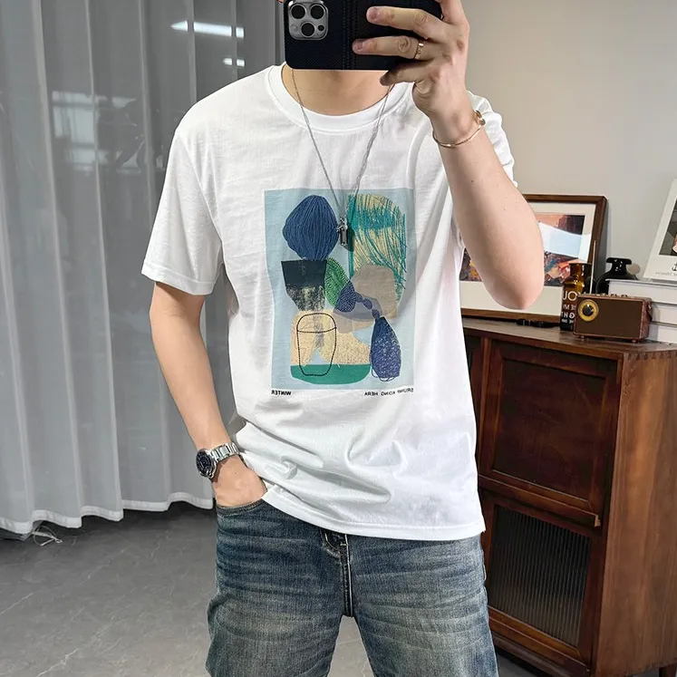 夏季新款冰丝麻料短袖T恤半袖男几何青年圆领修身透气凉感上衣潮