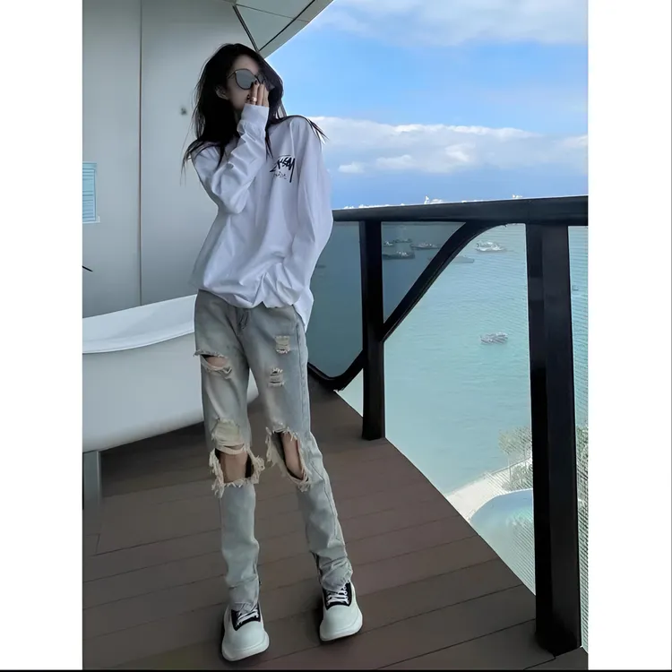 2025新款破洞牛仔裤女ins潮牌欧美高街炸街辣妹高腰开叉直筒裤子
