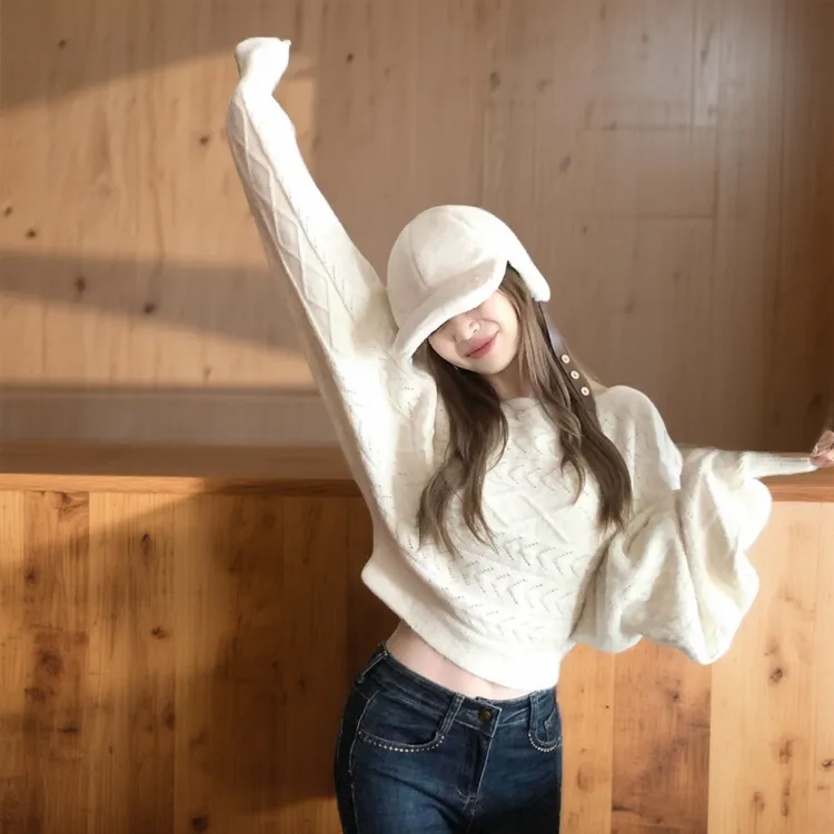 韩系气质麻花蝙蝠袖毛衣外套女秋冬新款慵懒休闲宽松百搭针织上衣