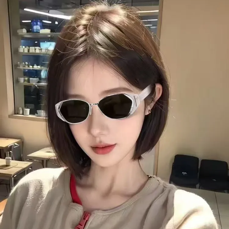 2025新款小冰块墨镜女时尚薯薯镜方圆脸遮阳太阳镜显瘦防晒墨镜