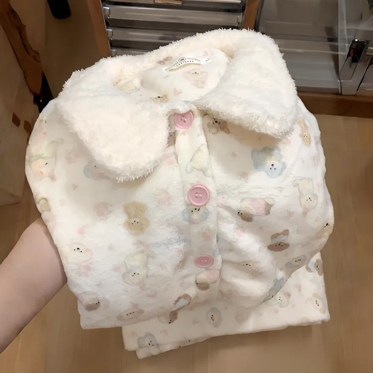 日系ins可爱卡通小狗珊瑚绒睡衣女秋冬季法兰绒加厚加绒款家居服
