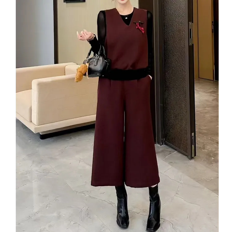小施家韩版高端设计气质三件套套装650
