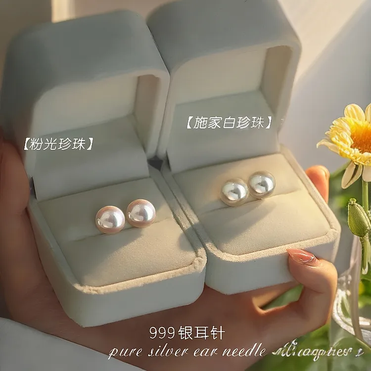 足银耳饰 999银施家戴着珍珠耳环的少女漂亮小众轻奢高级感