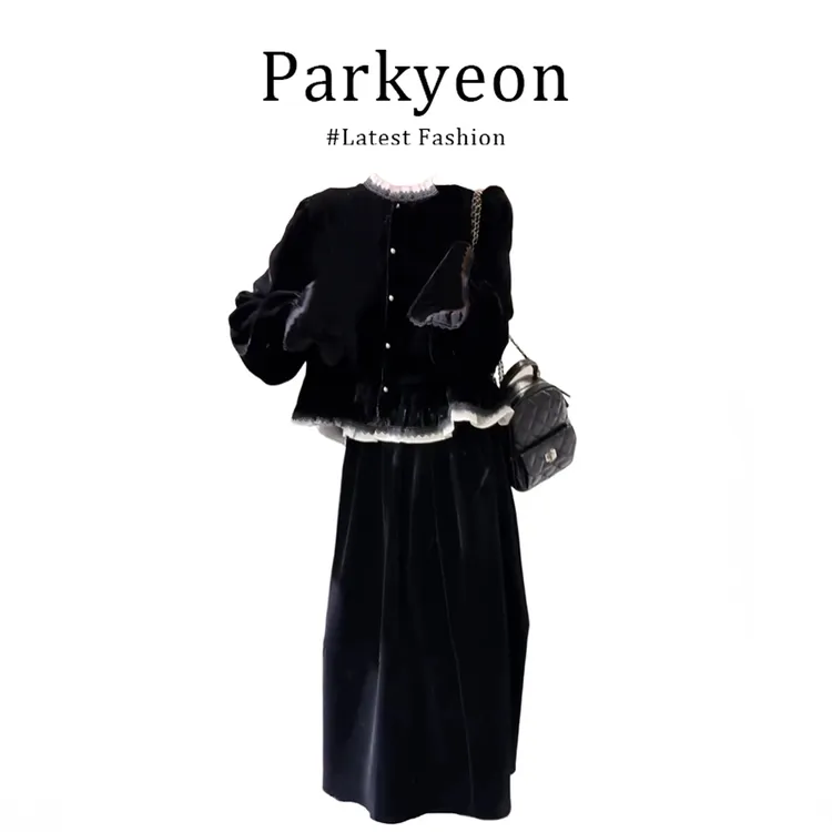 MARIE.COCO贵气千金秋冬撞色荷叶领蕾丝拼接上衣百褶半身裙套装