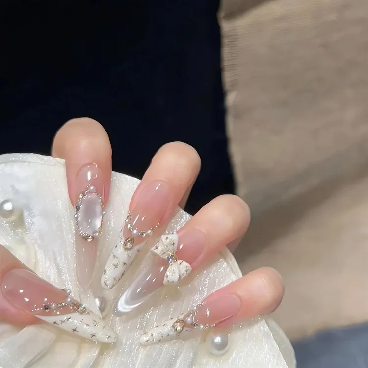 【小香风】纯手工法式氛围感格纹波点猫眼穿戴甲少女纯欲冰透美甲贴