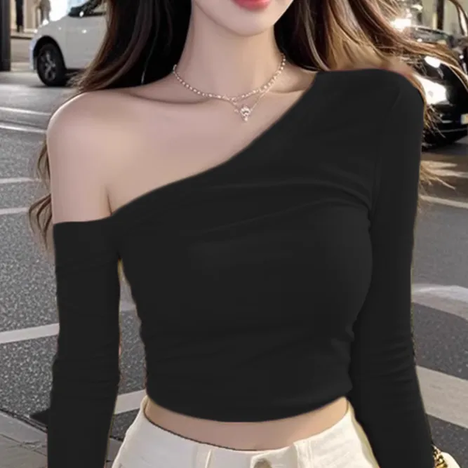 纯欲辣妹风黑色斜肩长袖短款T恤女春季新款显瘦修身百搭时尚上衣