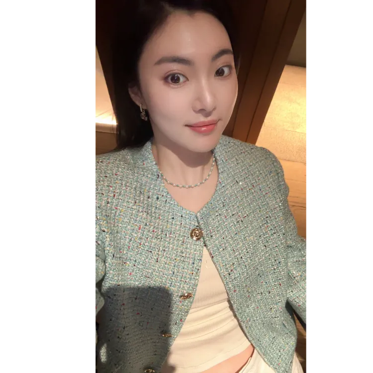 PM王囡囡 绿色彩点圆领双口袋小香风外套 ND1C1786