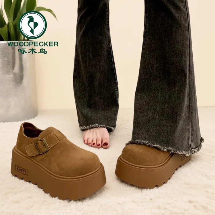 啄木鸟加绒增高厚底勃肯鞋女2025新款冬季小个子一脚蹬保暖松糕鞋