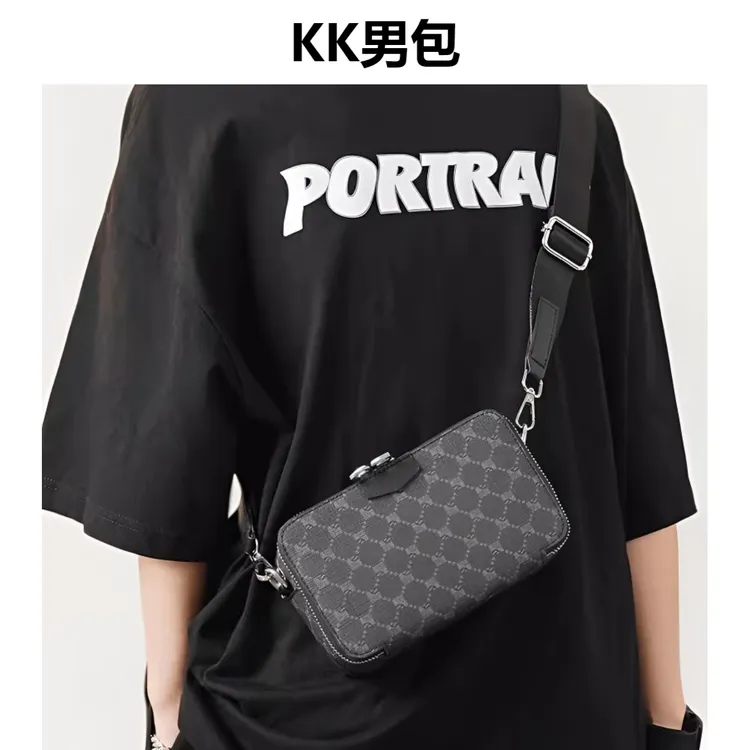 男士包包新款2025爆款高端轻奢男士单肩包时尚小方包斜挎包男款