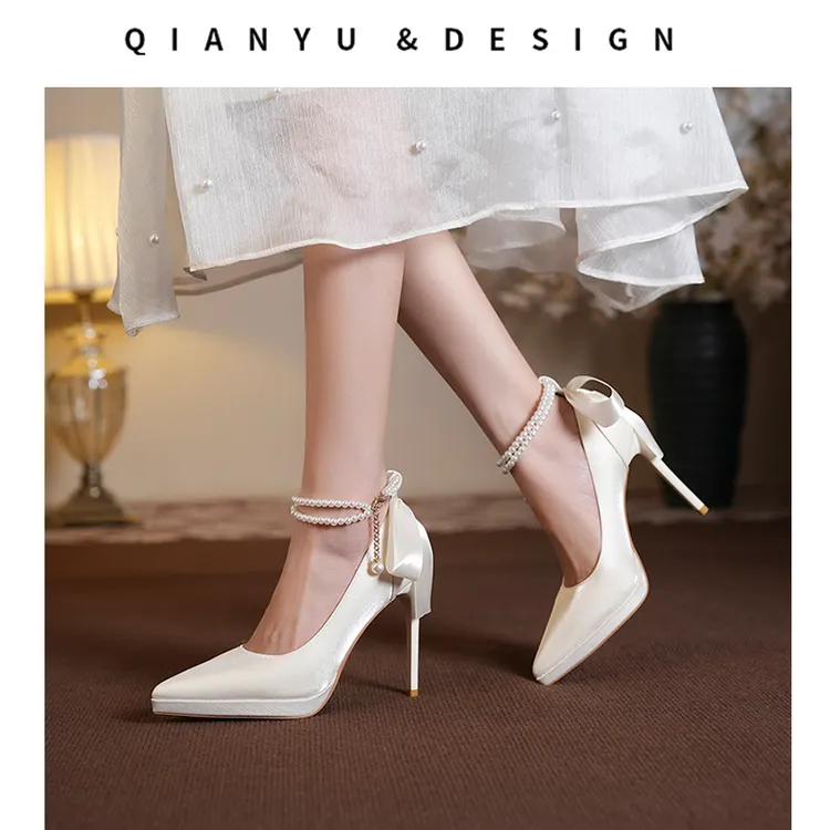 蝴蝶结珍珠白色气质法式高跟鞋尖头婚鞋宴会鞋配旗袍性感单鞋女