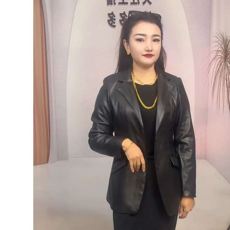 2025年新款西装皮衣 外套